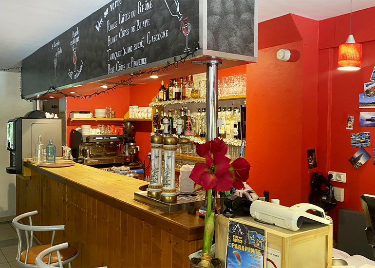 LES SPIJEOLES - restaurant OO