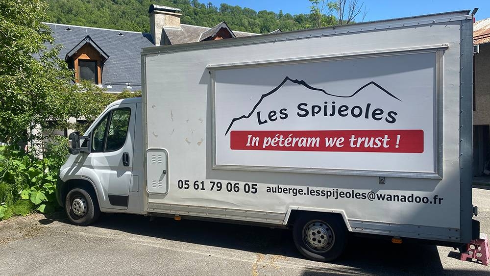 Foodtruck - LES SPIJEOLES - restaurant OO